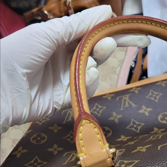 Authentic Alma Monogram PM - Picture 6 of 10